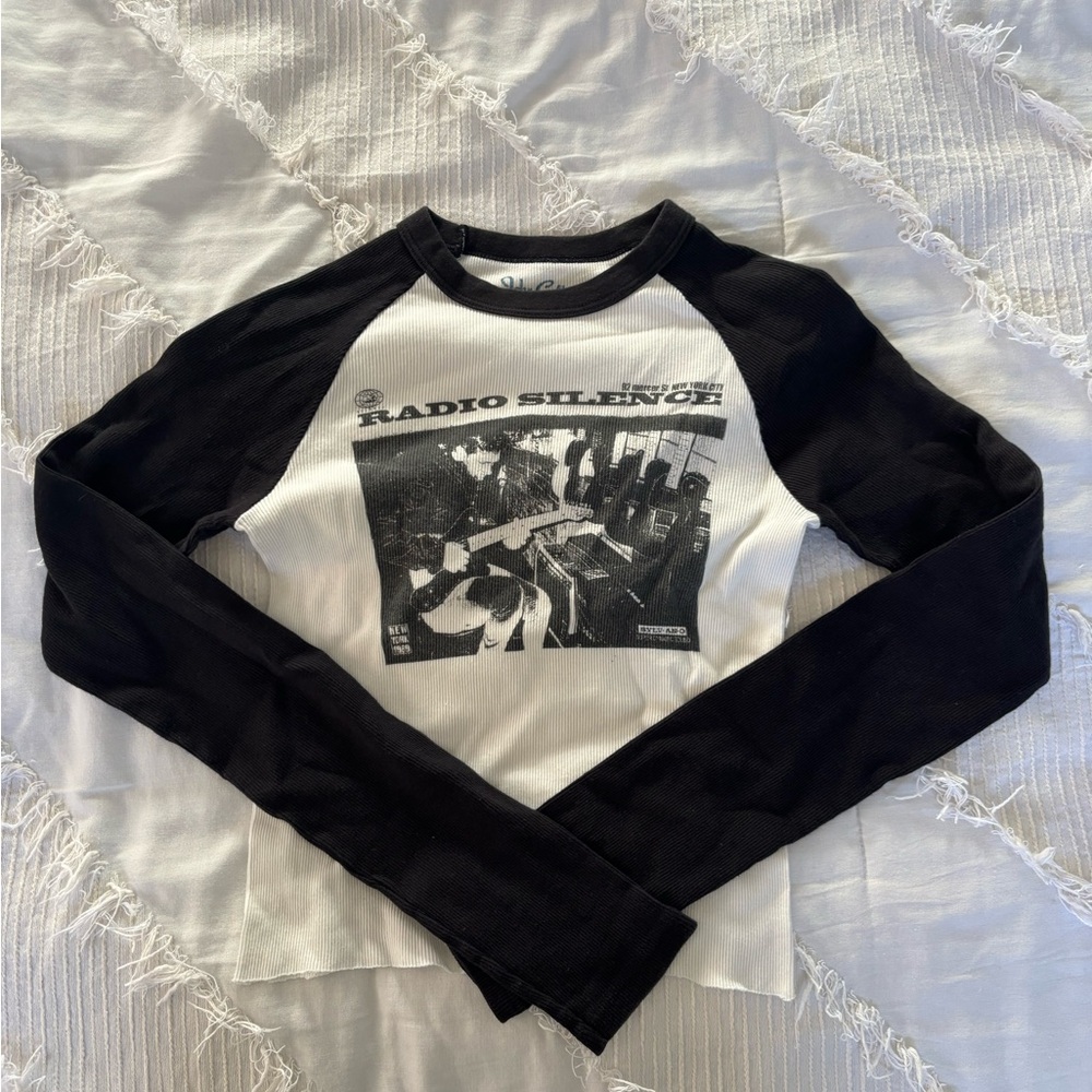 The cutest Brandy Melville long sleeve